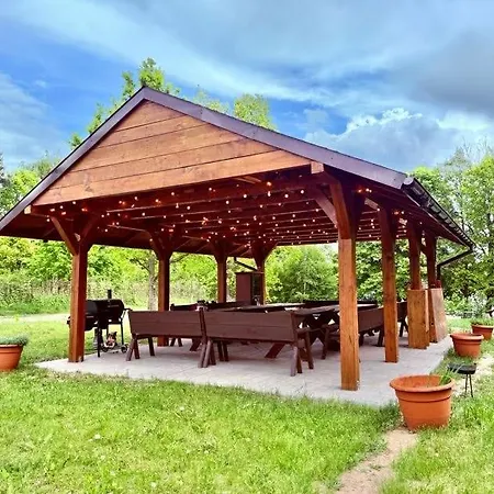 Debowy Zakatek Holiday home *